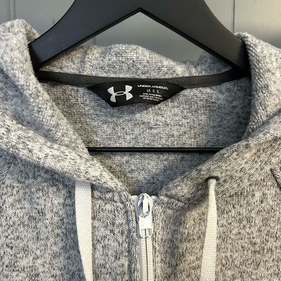 Under Armour Zip Up - Picture 4 of 7